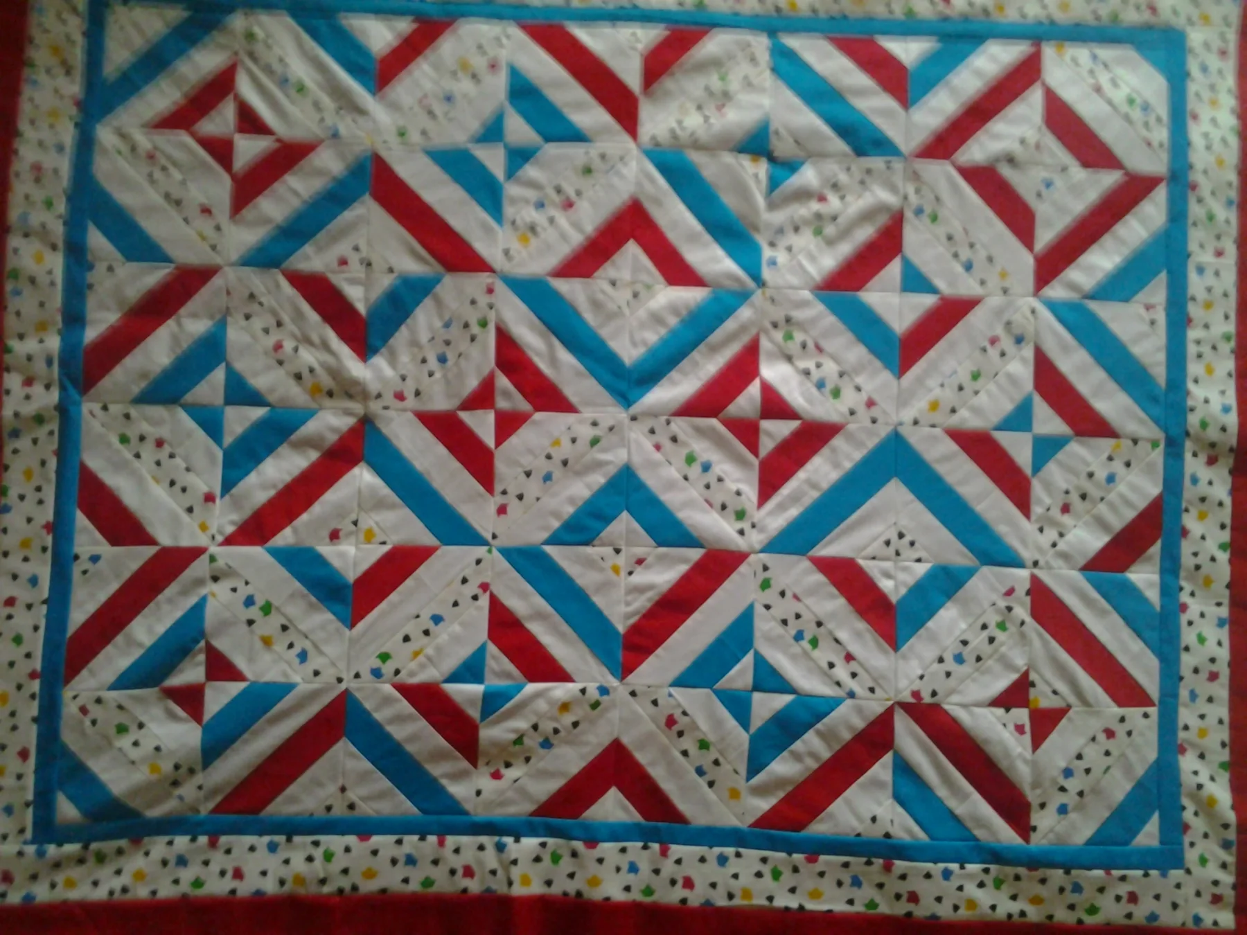 Meleg földszínű patchwork takaró - kézzel készített textilalkotás